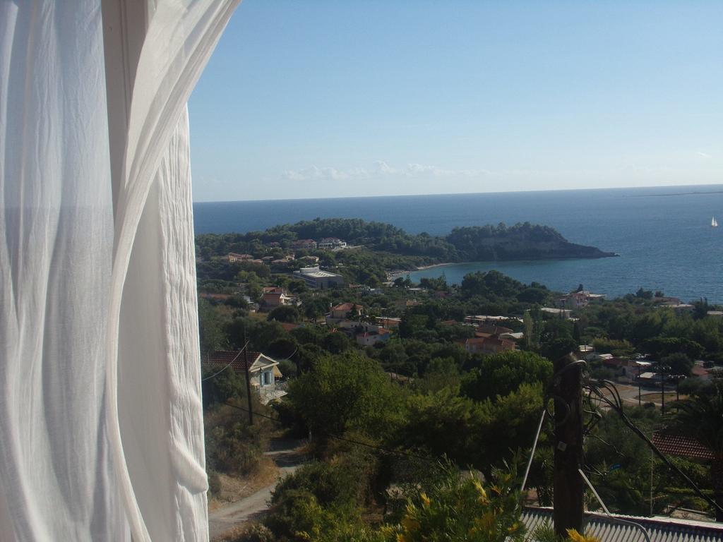 Sunshine Resort Lassi  Ruang foto