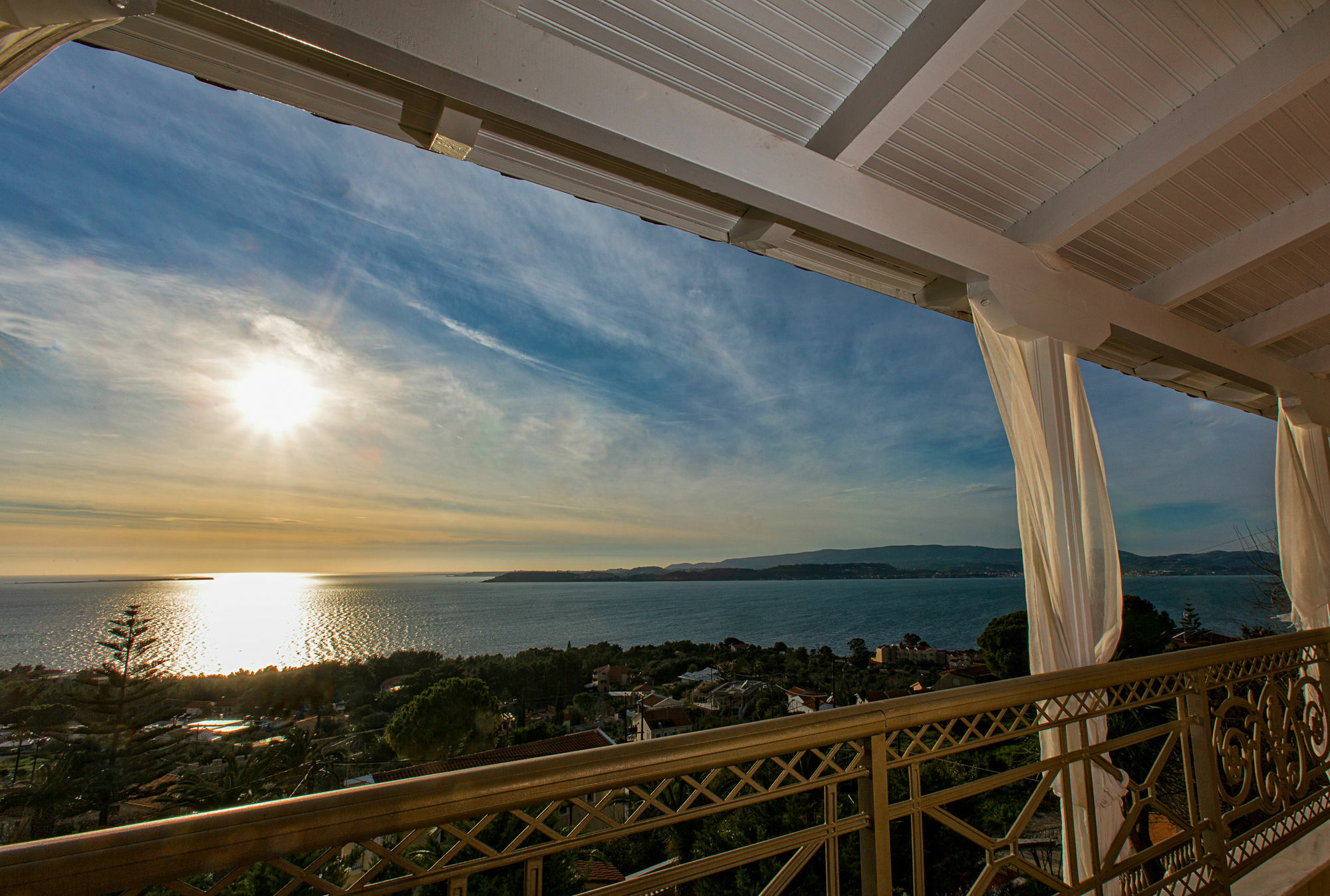 Sunshine Resort Lassi  Bagian luar foto